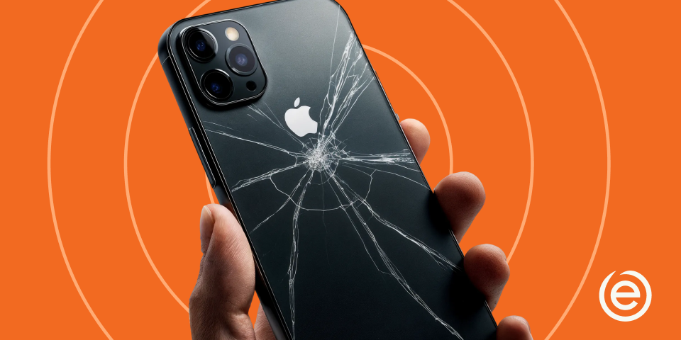 Wie stark beeinträchtigt zerbrochenes Glas auf der Rückseite den Wert eines Telefons? Eine gesprungene Rückscheibe kann Ihren Wiederverkaufswert um 15 bis 40 % senken. Der Dollarverlust spiegelt wider, was den Käufern am Herzen liegt …