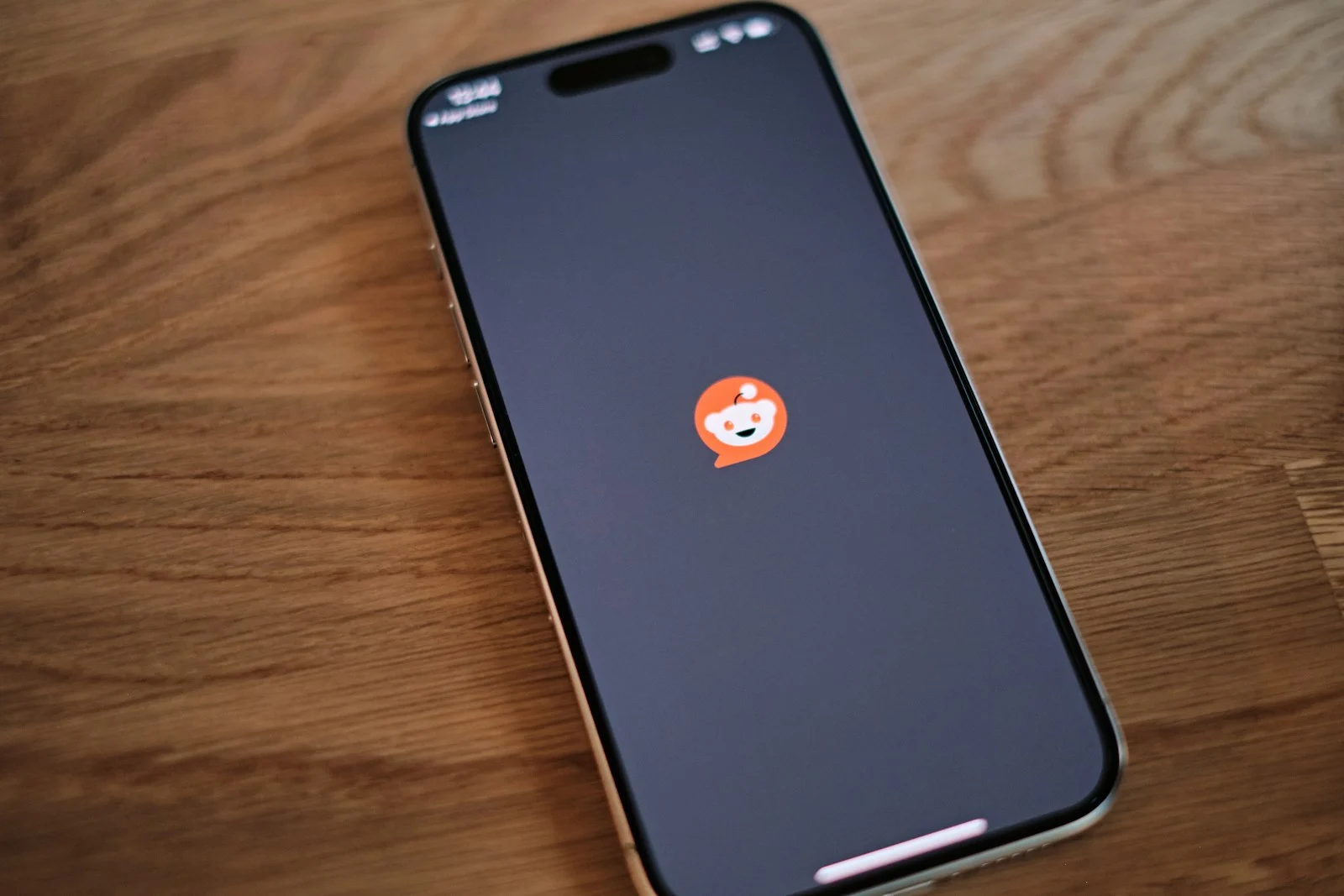 Reddit-App für iPhone: Vollständiger Leitfaden für 2026
