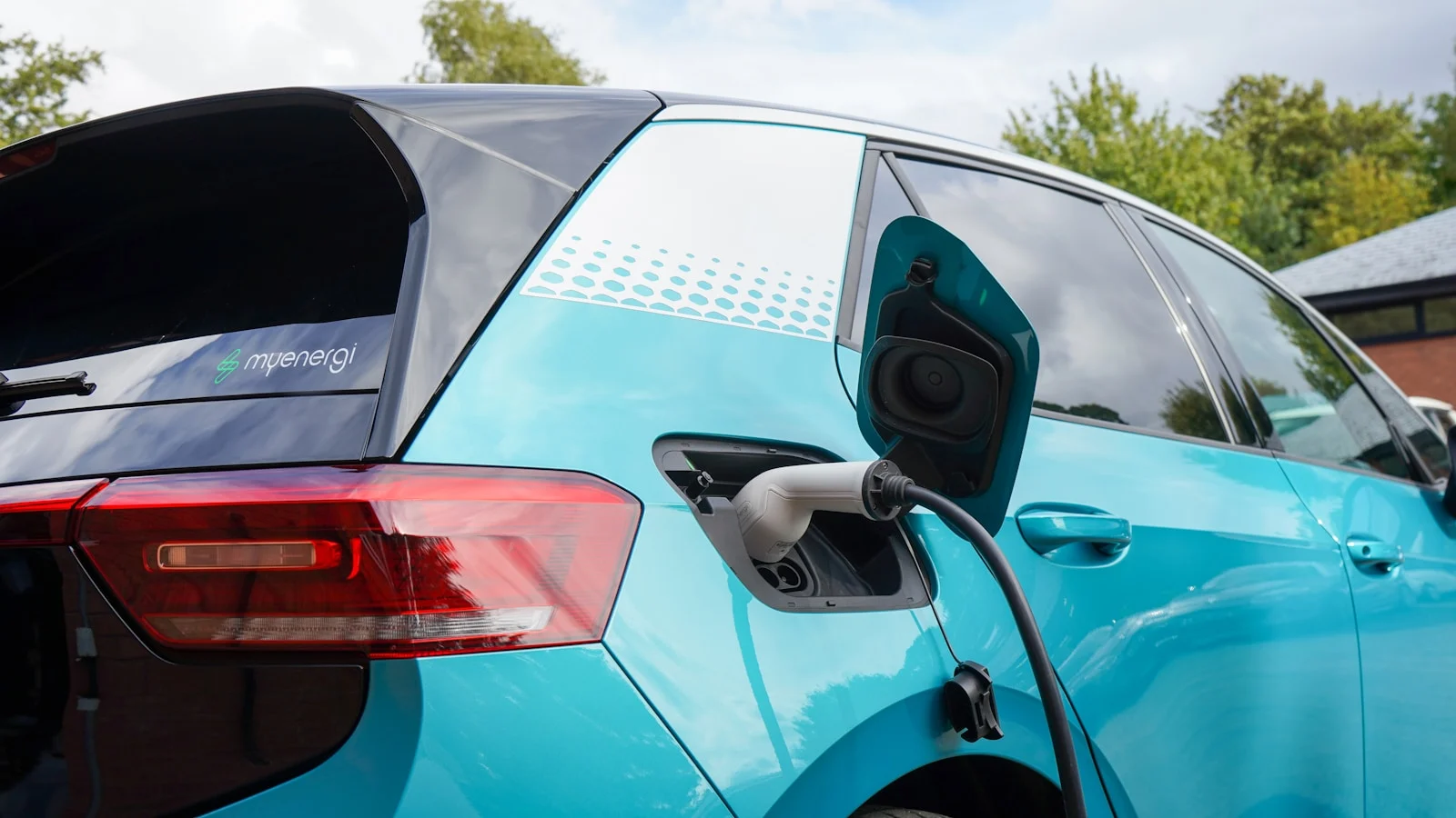 Die besten preisgünstigen Elektrofahrzeuge des Jahres 2025: Erschwingliche Elektrofahrzeuge für kostenbewusste Fahrer
