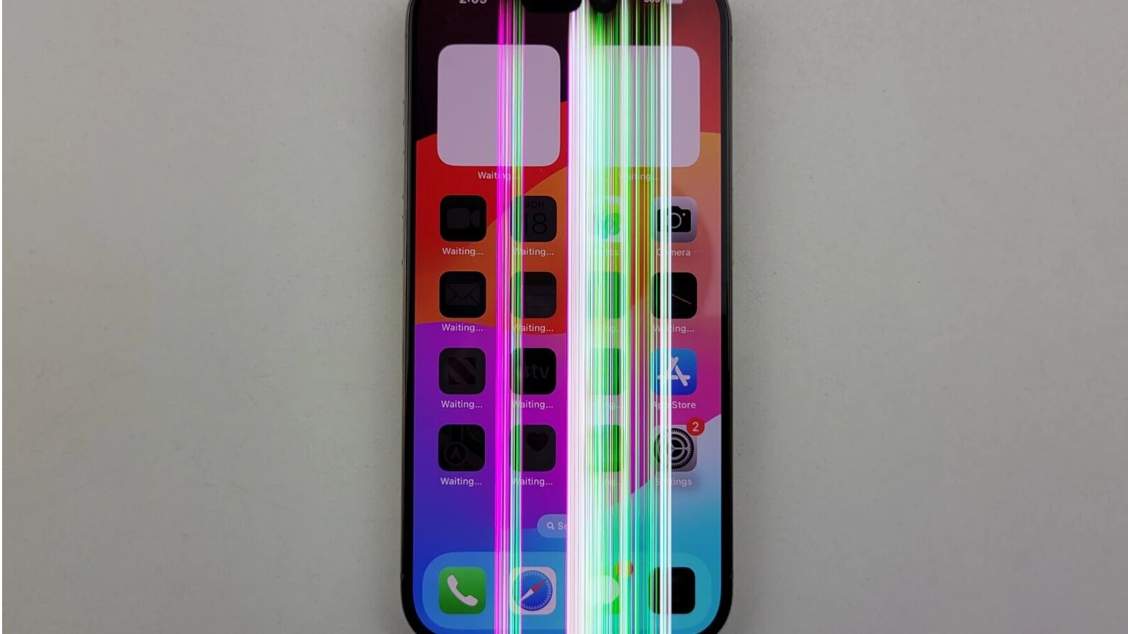 Möglichkeiten zum Korrigieren vertikaler Linien auf dem iPhone-Bildschirm